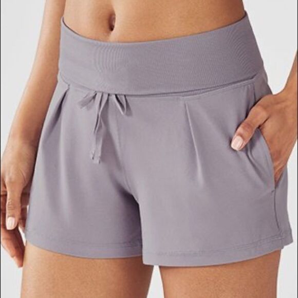 ✨ Fabletics Maj foldover waist shorts✨ - Picture 1 of 6